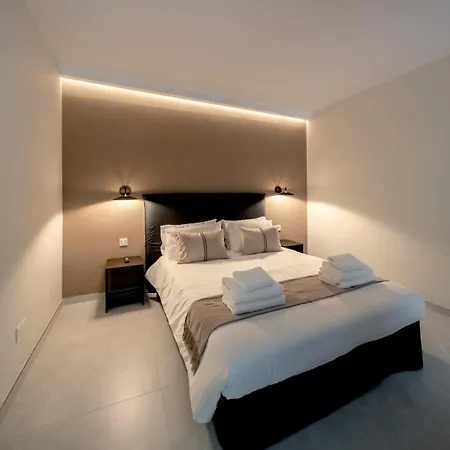 Appartamento Tranquil Retreat With Jacuzzi